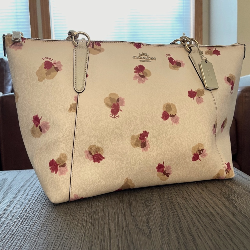 Coach Floral Ava Tote - F55192 - Picture 1 of 6